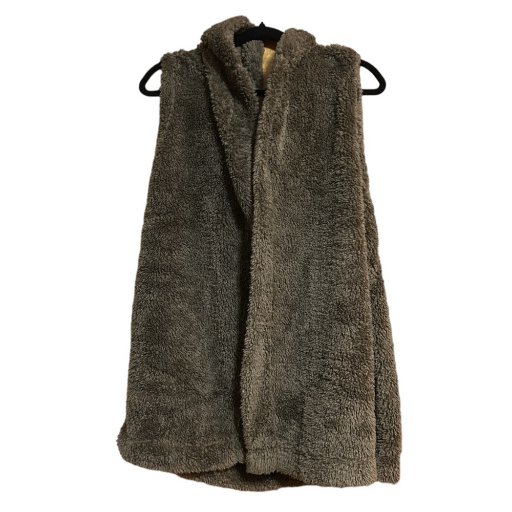 Koolaburra Faux Fur Hooded Vest